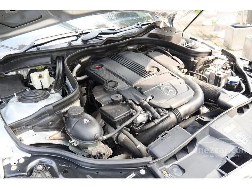 2011 Mercedes-Benz E250 CGI Avantgarde Sedan