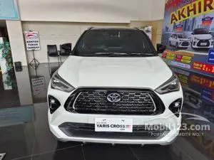 2026 Toyota Yaris Cross 1.5 S HV (2 Tone) with GR Parts Aero Pkg SUV