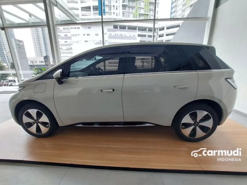 2024 Wuling Cloud EV EV Hatchback