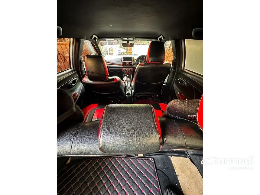 2014 Toyota Yaris S TRD Sportivo Hatchback