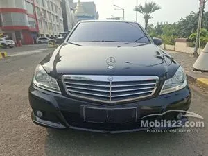 2012 Mercedes-Benz C200 1.8 CGI Sedan