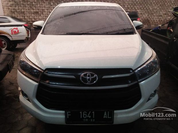 Toyota Kijang Innova Mobil bekas dijual di Yogyakarta 