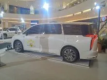 2026 MAXUS MIFA-9 Premium MPV