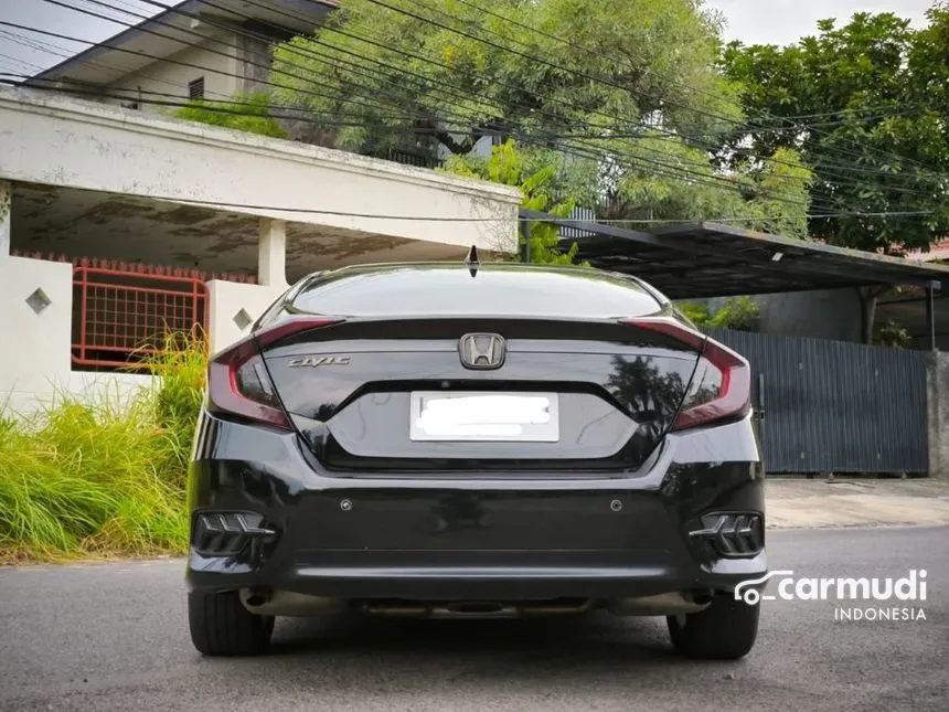 2017 Honda Civic ES Sedan