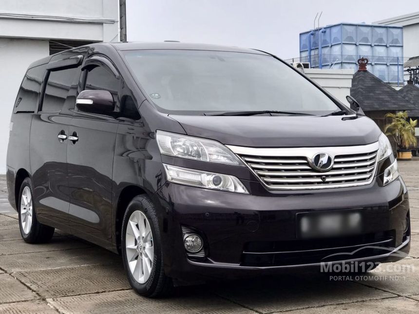 Toyota vellfire 2010