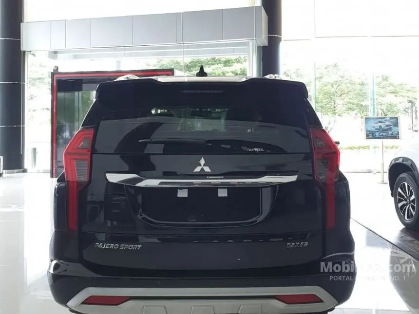 2023 Mitsubishi Pajero Sport Dakar SUV