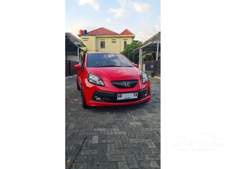 Jual Mobil Honda Brio 2016 Satya E 1.2 di Jawa Tengah Automatic Hatchback Merah Rp 126.000.000