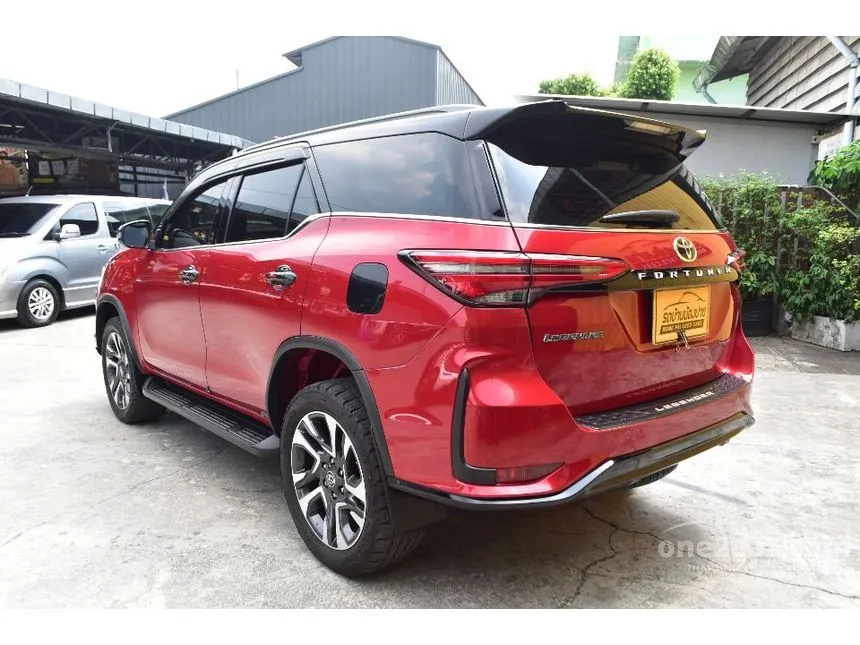 2023 Toyota FORTUNER Leader V SUV