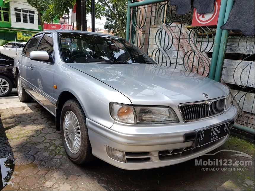 Jual Mobil Nissan Infiniti 1997 3.0 di Jawa Barat 
