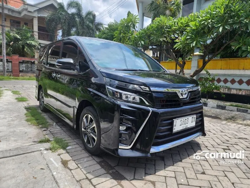 Jual Mobil Toyota Voxy 2018 2.0 di Jawa Timur Automatic Wagon Hitam Rp 355.000.000