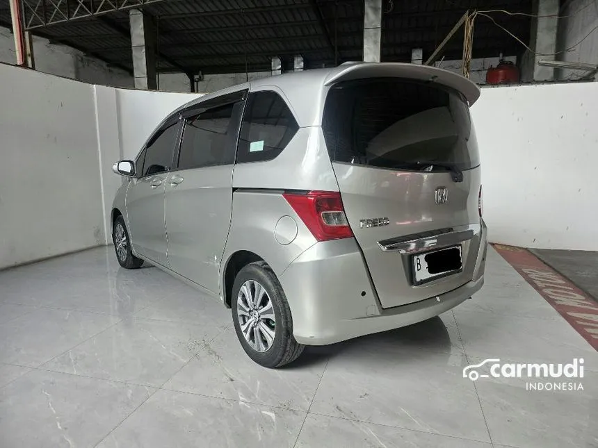2013 Honda Freed E MPV