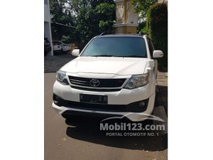 Toyota Fortuner Mobil bekas dijual di Dki jakarta 