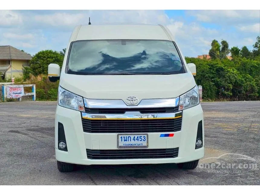 2020 Toyota Commuter Van