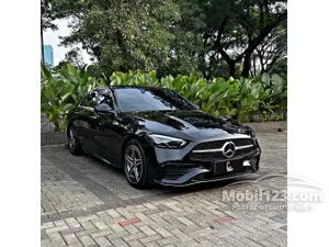2023 Mercedes-Benz C300 2.0 AMG Line Sedan LOW ODO BERGARANSI 2024 c 300 w206 new model