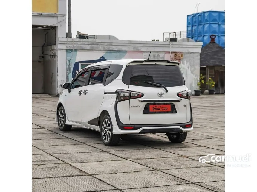 2016 Toyota Sienta Q MPV