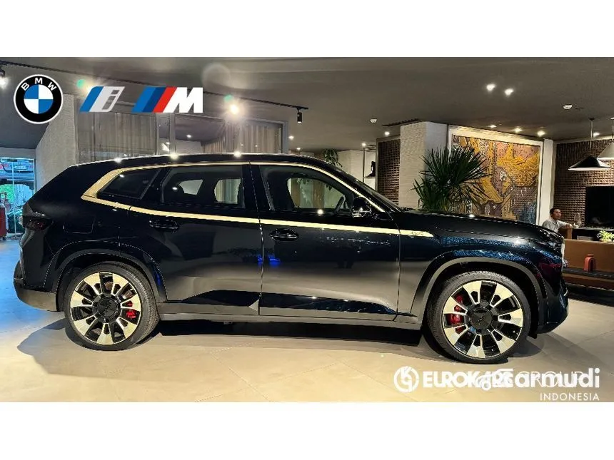 2023 BMW XM Wagon