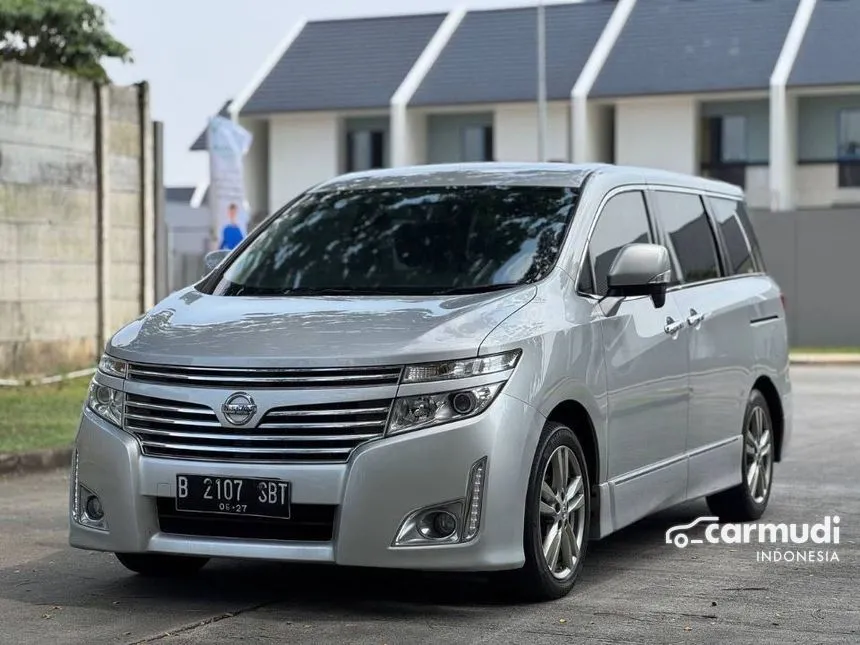 2011 Nissan Elgrand Highway Star MPV