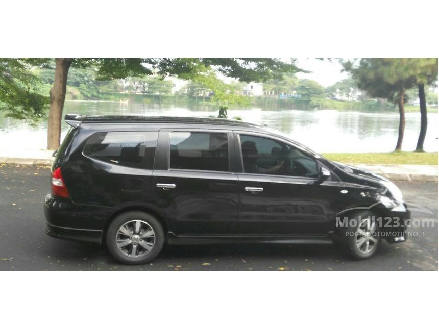 Jual Mobil Nissan Grand Livina 2013 Highway Star Autech 1 Jual Mobil Nissan Grand Livina 2013 Highway Star Autech 1