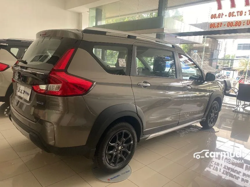 2024 Suzuki XL7 BETA Hybrid Wagon