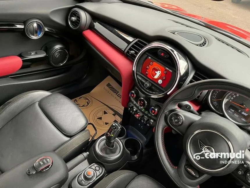 2018 MINI Cooper S Hatchback