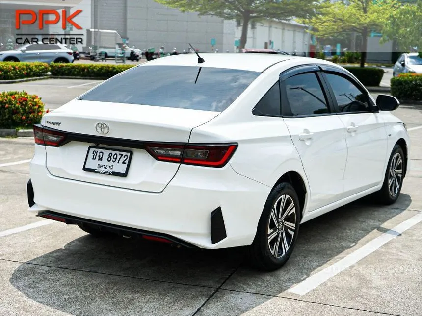 2022 Toyota Yaris Ativ Sport Sedan