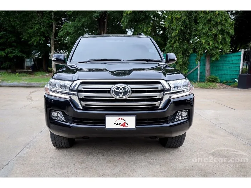 2018 Toyota LAND CRUISER AX SUV