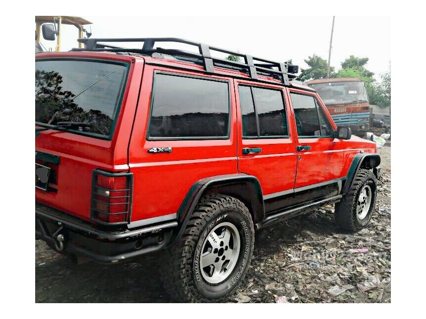 1994 Jeep Cherokee SUV Offroad 4WD