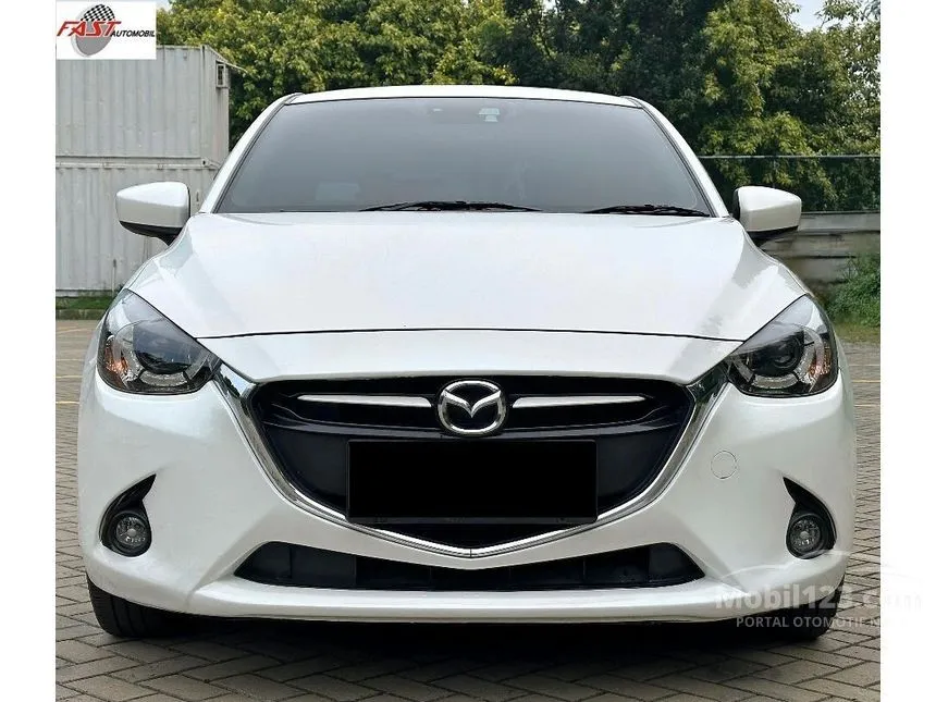Jual Mobil Mazda 2 2016 GT 1.5 di DKI Jakarta Automatic Hatchback Putih Rp 190.000.000
