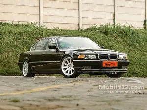 1996 BMW 730iL 3.0 V8 Sedan
