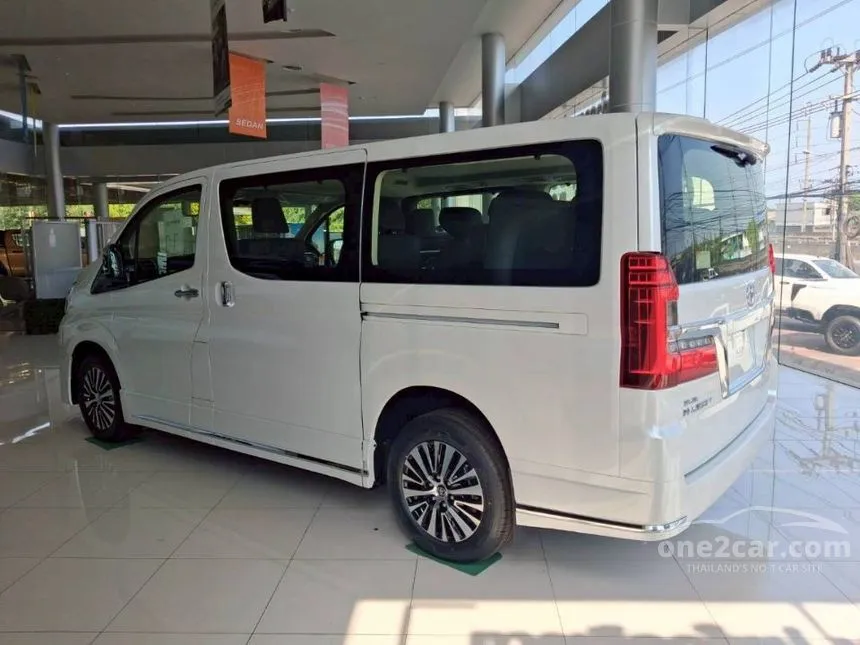 2026 Toyota Majesty Premium Van