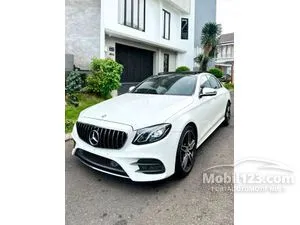 2017 Mercedes-Benz E300 2.0 AMG Line Sedan White on Black Odo 39 Rb (TERMURAH)