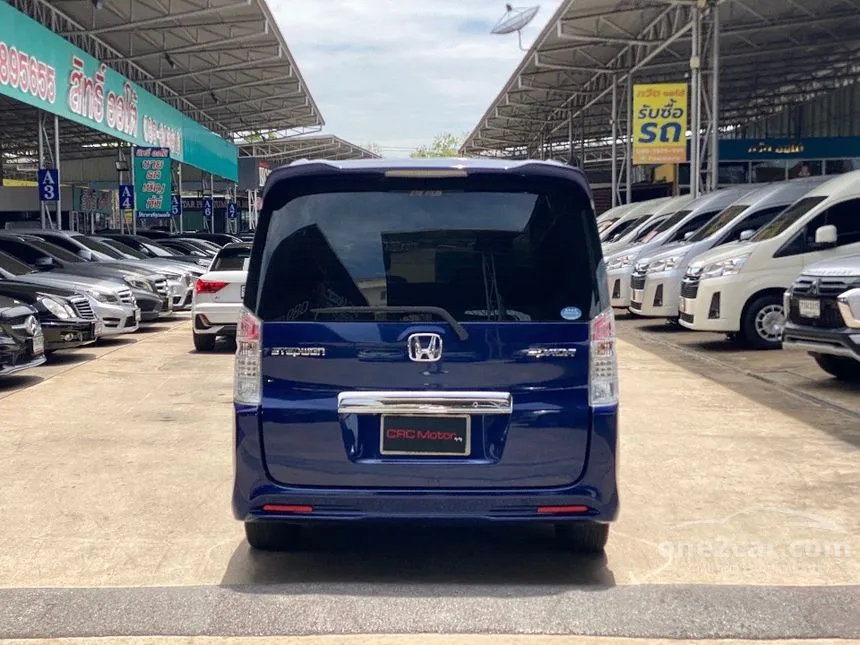 2013 Honda STEPWGN Spada EL Wagon