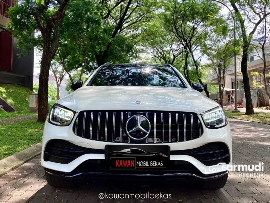 2022 Mercedes-Benz GLC200 AMG Line Night Edition SUV