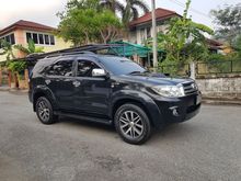 2010 Toyota Fortuner 3.0 (ปี 08-11) V SUV AT