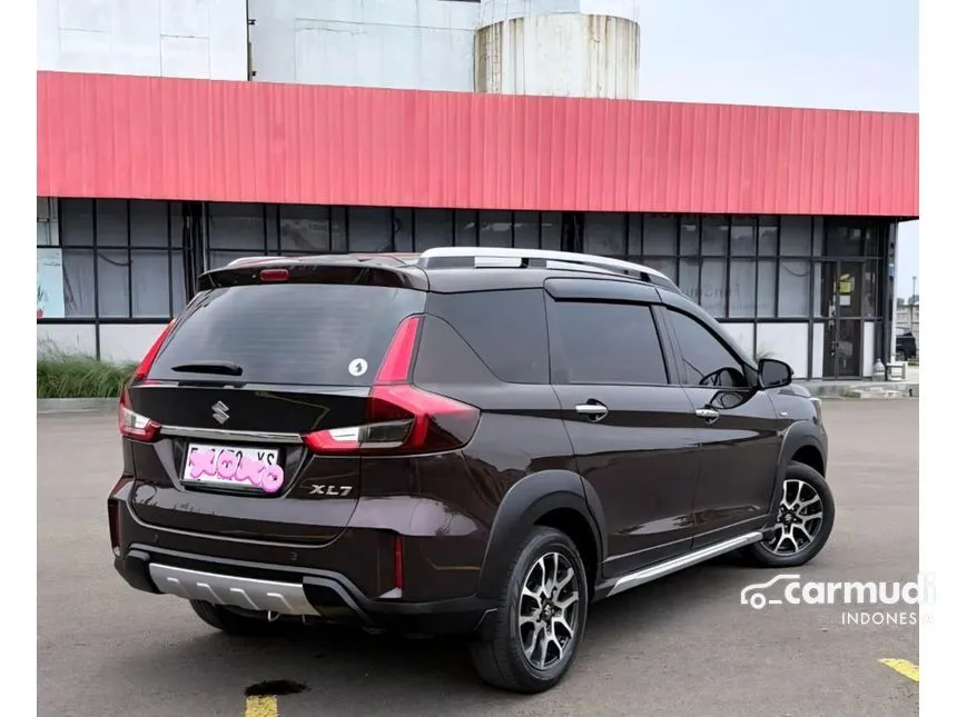 2023 Suzuki XL7 Alpha Hybrid SUV
