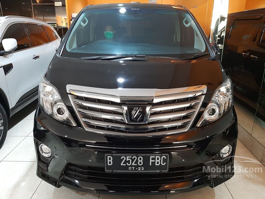 Toyota Alphard 2012: Investasi Mewah yang Layak Dipertimbangkan