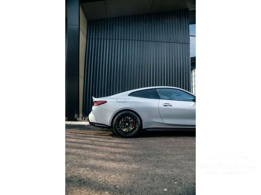 2023 BMW M4 CSL Edition Coupe