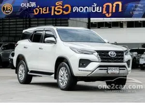 2021 Toyota FORTUNER 2.4 V SUV