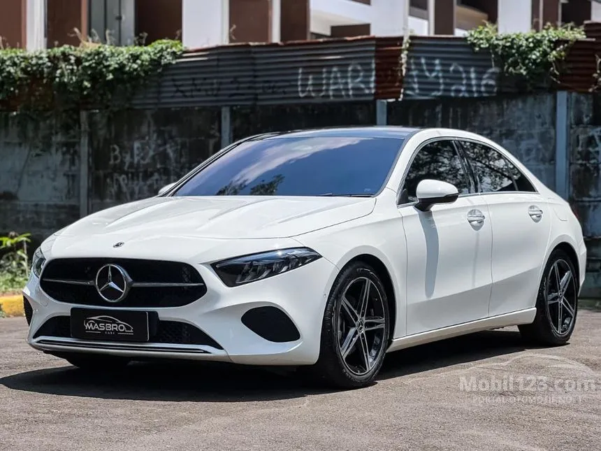 2024 Mercedes-Benz A200 Progressive Line Sedan