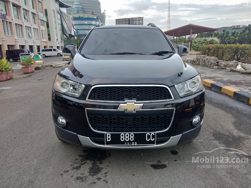 Jual Mobil Chevrolet Captiva 2013 C140 2.0 di DKI Jakarta ...