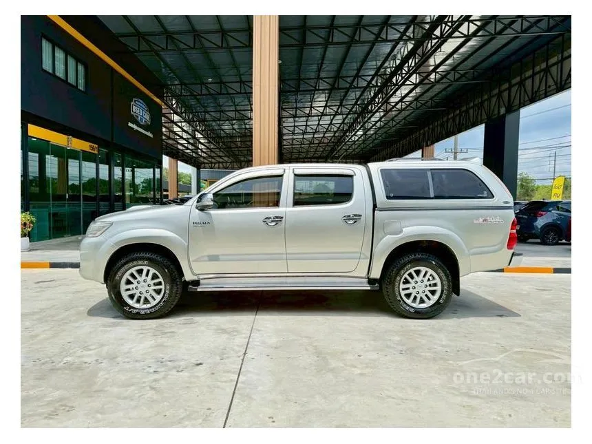 2013 Toyota HILUX VIGO Champ E Prerunner Double Cab Pickup