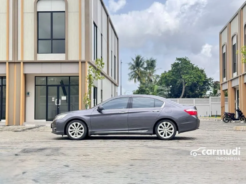 2013 Honda Accord VTi-L Sedan