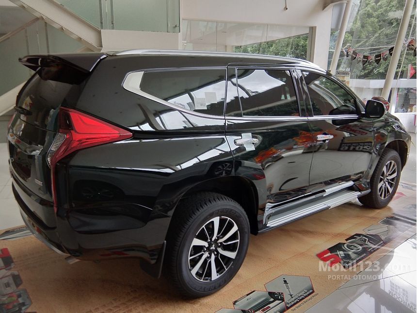 Jual Mobil Mitsubishi Pajero Sport 2018 Dakar 2.4 di DKI ...