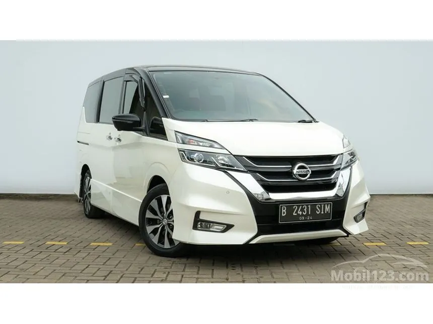Jual Mobil Nissan Serena 2019 Highway Star 2.0 di Banten Automatic MPV Putih Rp 318.000.000