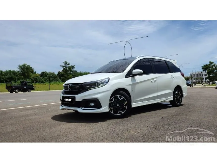 Jual Mobil Honda Mobilio 2019 RS 1.5 di Banten Automatic MPV Putih Rp 186.000.000