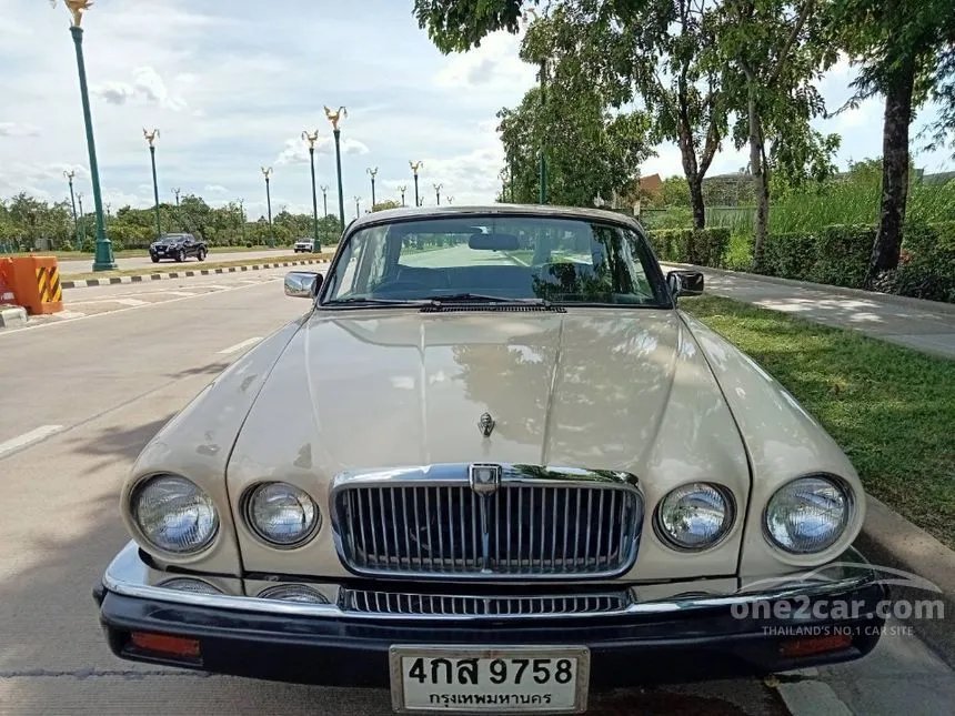 1988 Jaguar XJ6 L Sedan