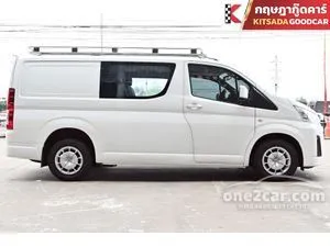 2021 Toyota HIACE 2.8 Eco Van