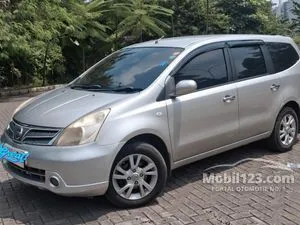 2011 Nissan Grand Livina 1.5 XV MPV