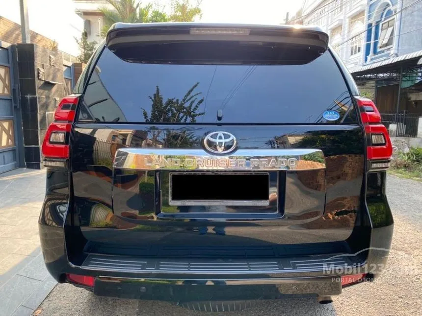 2018 Toyota Land Cruiser Prado TX SUV