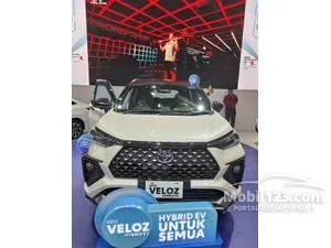 2026 Toyota Veloz 1.5 Q HEV (Premium Color) MPV